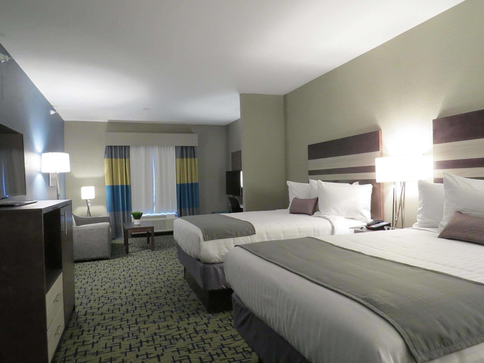 Spark By Hilton Erie Hotel Kearsarge